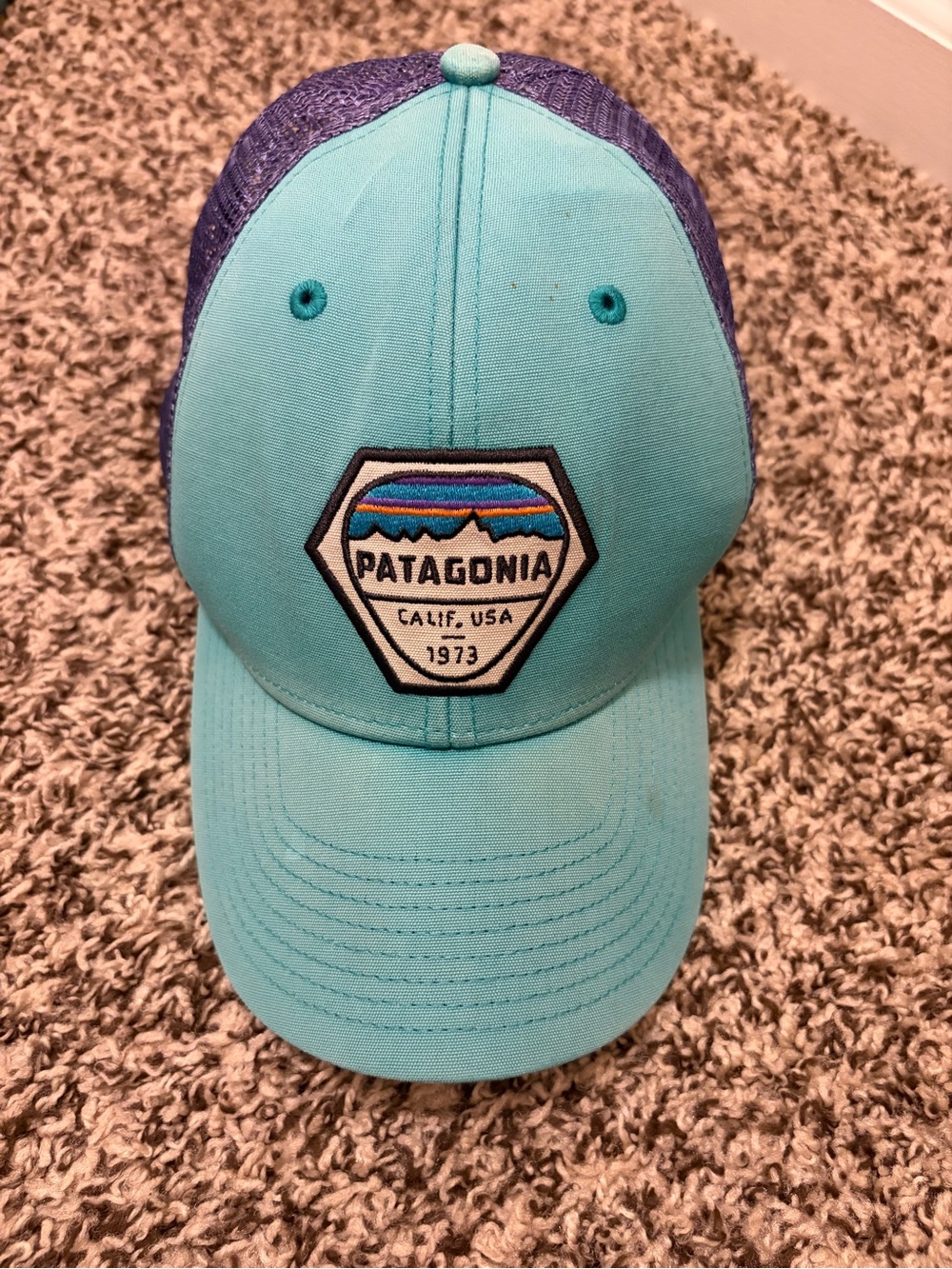 Patagonia Aqua Hat with Multicolor Patch